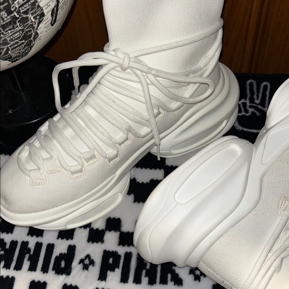 Azalea Wang Chic White Ithaca Women's High-Top Sneakers - Picture 16 of 16